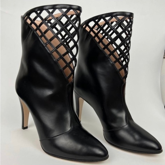 Black Gucci 2021 leather caged heeled damir lattice boots - Picture 3 of 7